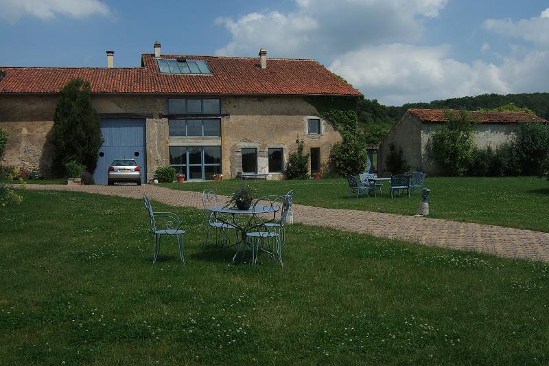 3-5-06 Ferme de Godchure.JPG - Ankunft am Tagesziel nach 12 Kilometern